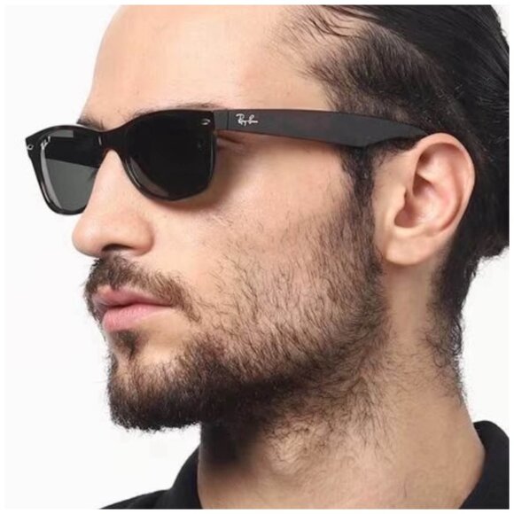 Ray-Ban • New Wayfarer Classic Polarized Sunglasses • Tortoise/G-15 • With Case - Picture 8 of 9